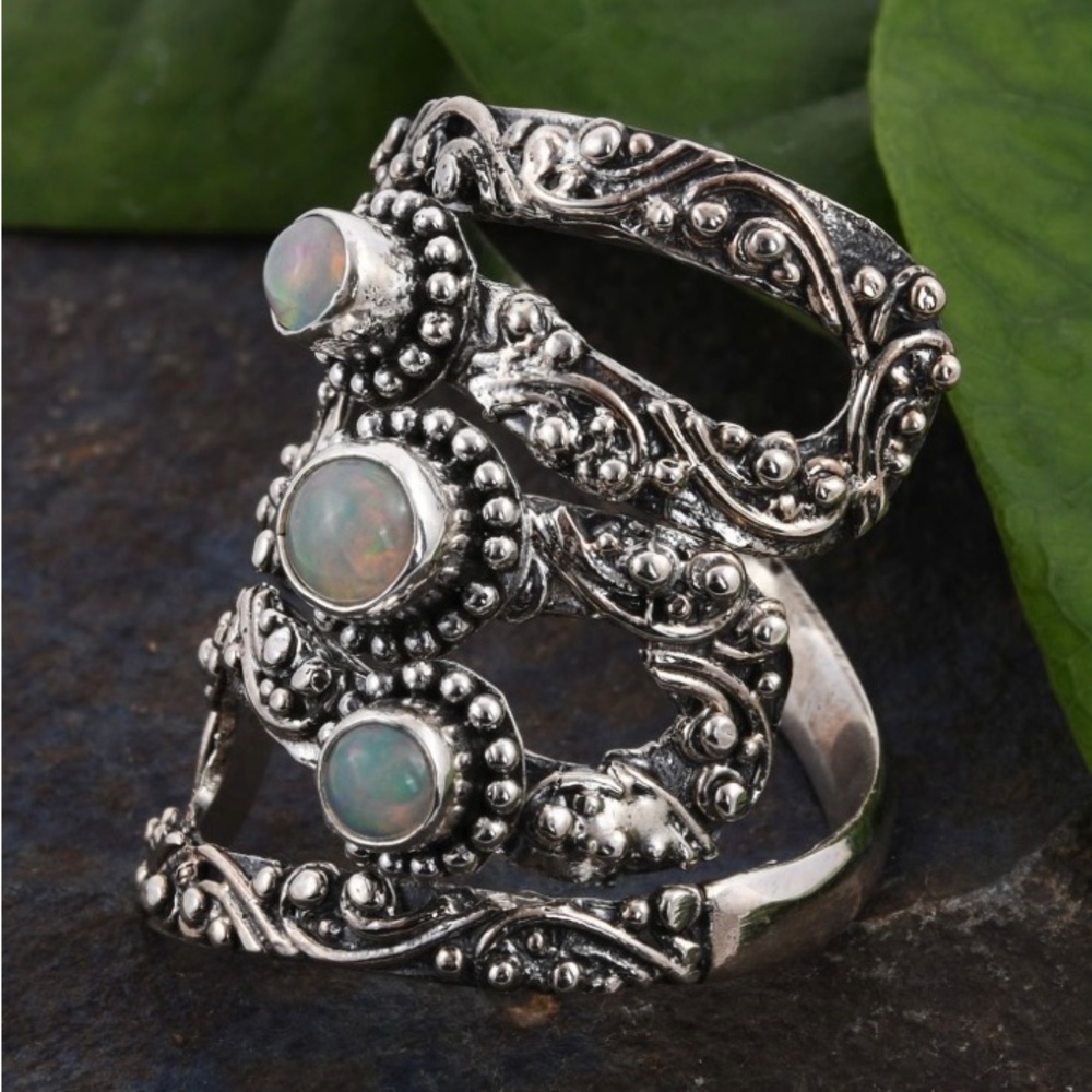 NWT Ethiopian Opal 3-Stone Ring in .925 Sterling Silver! Made in Bali! - Picture 2 of 13